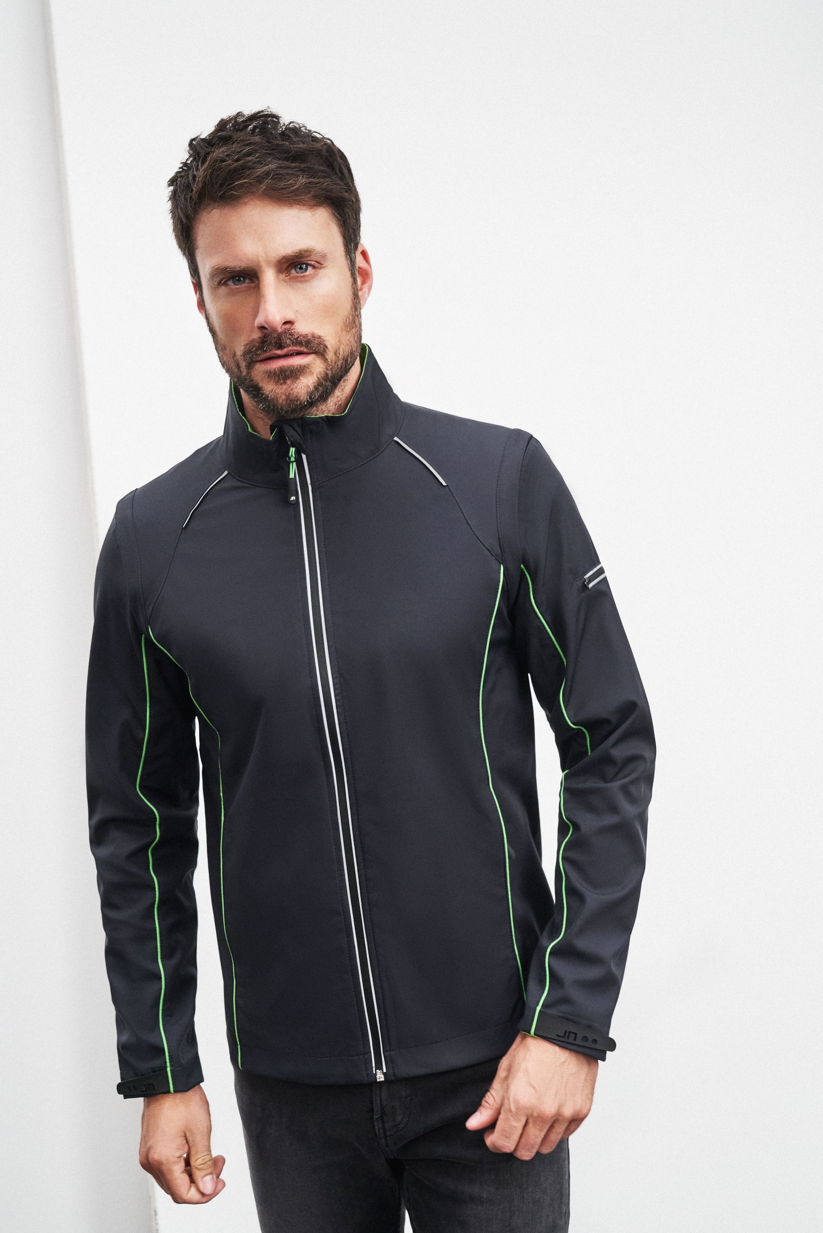 Men's Zip-Off Softshell Jacket