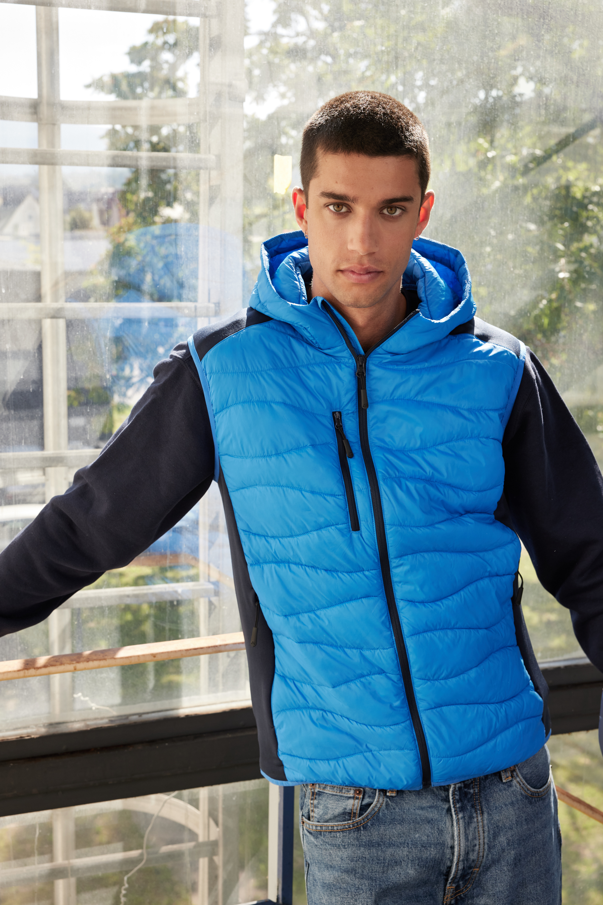Men's Hybrid Vest