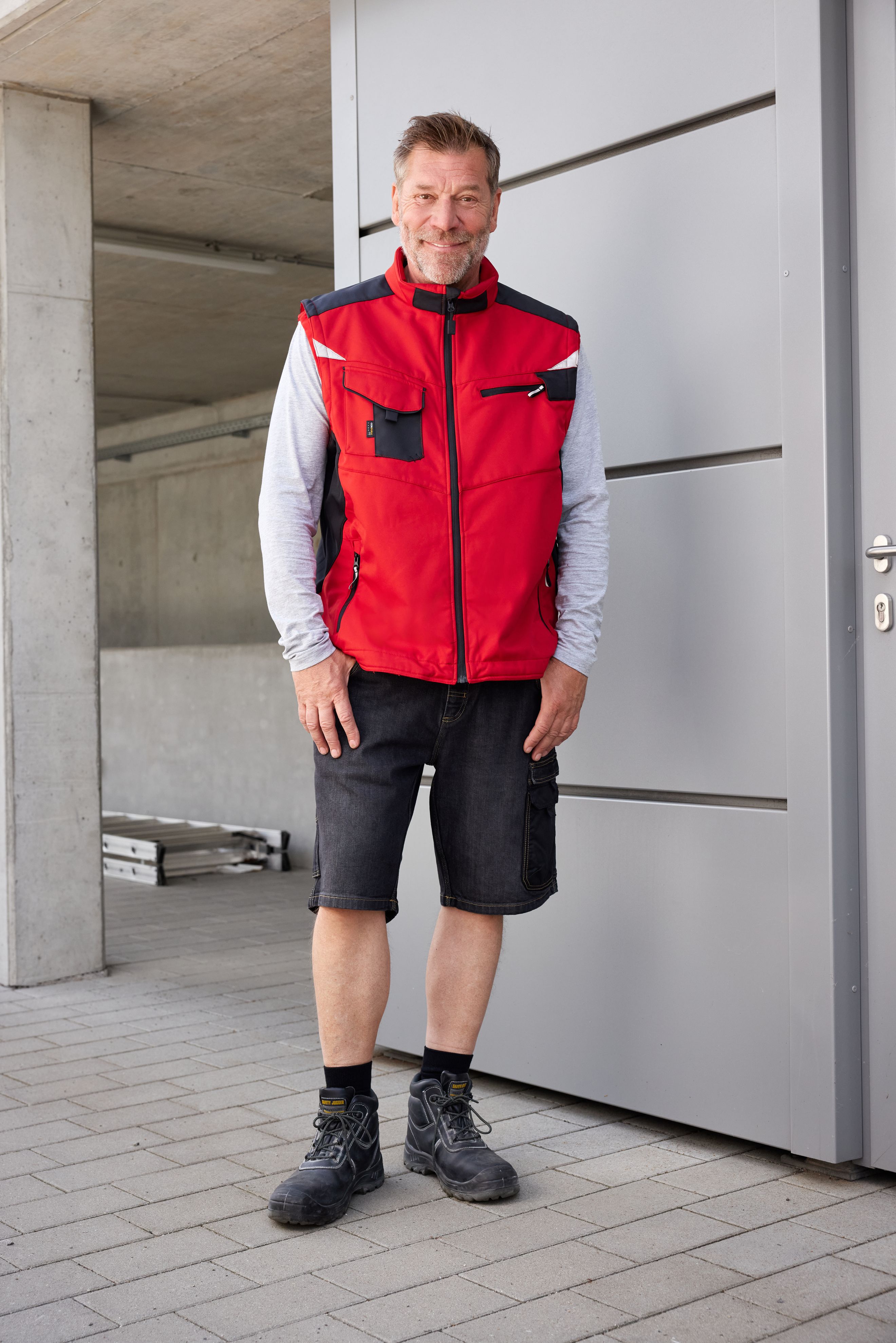 Workwear Softshell Vest - STRONG -