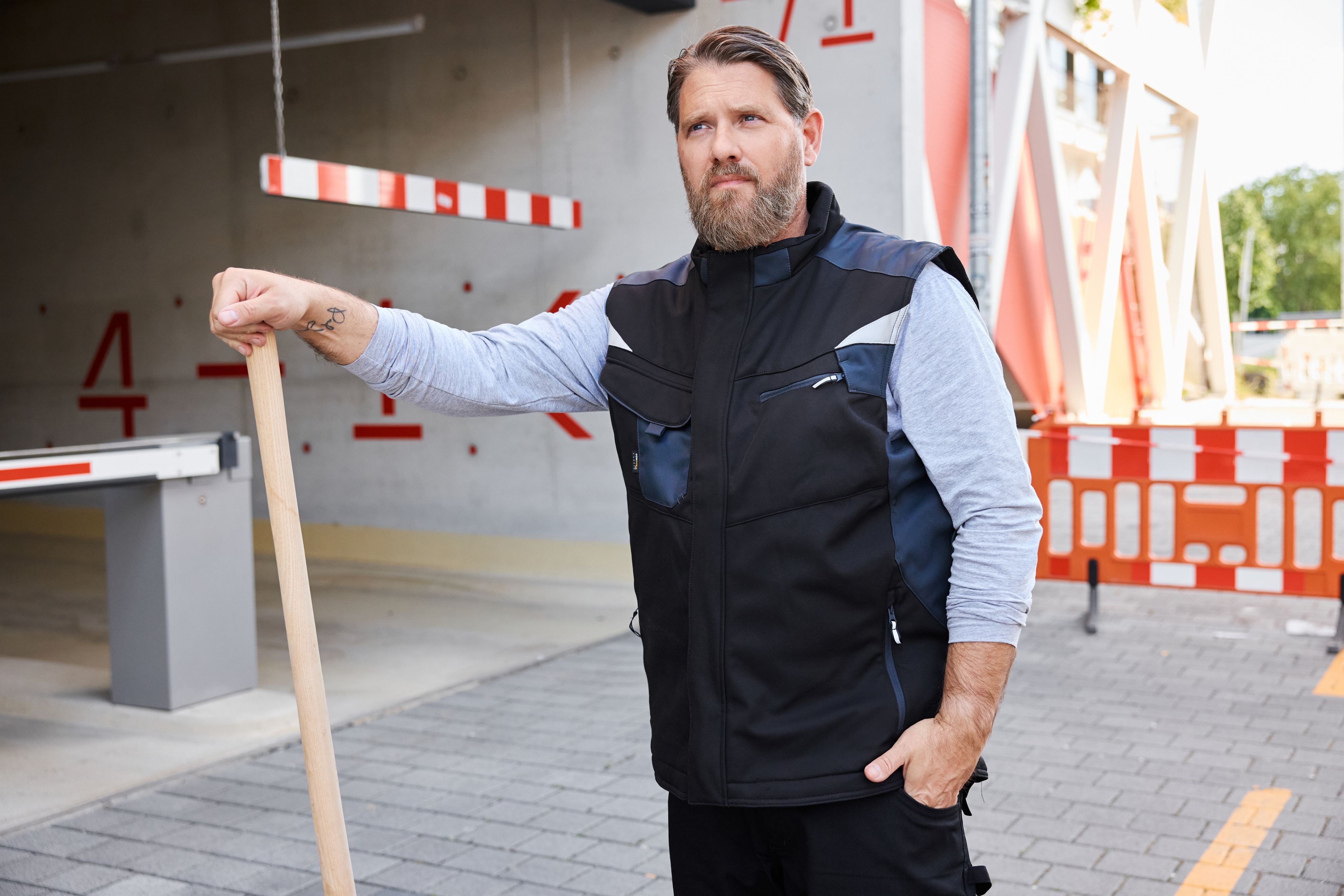 Craftsmen Softshell Vest - STRONG -